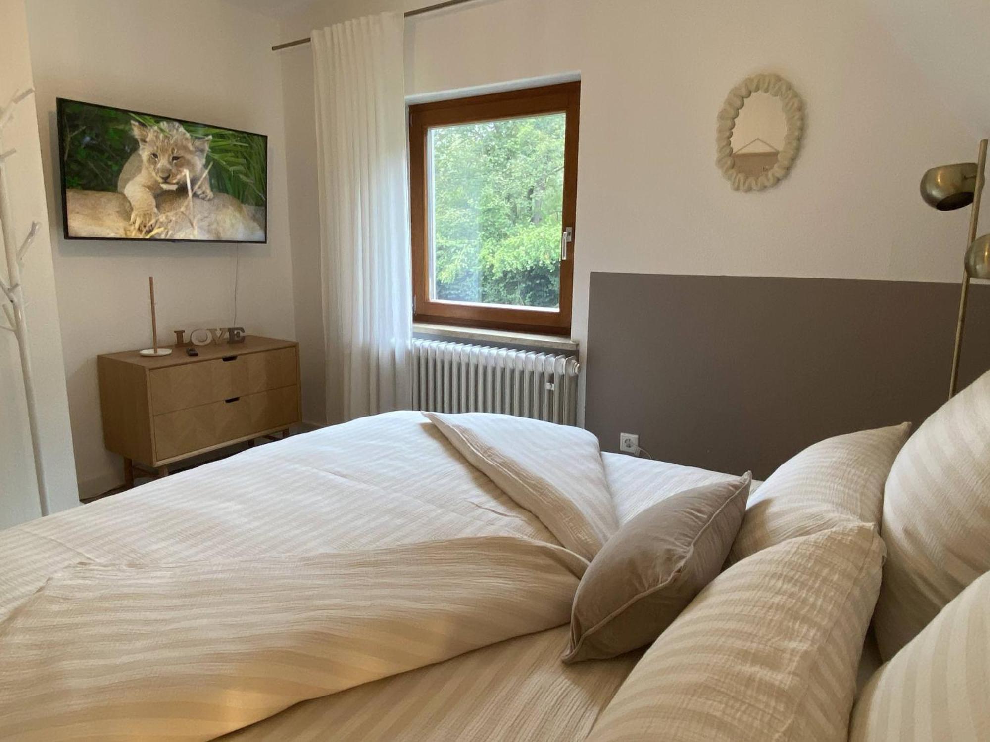 Messe- & Ferienhaus Gertraud Am Ludwigskanal, 24 H Self Check-In, Gratis Parken Wendelstein Zewnętrze zdjęcie